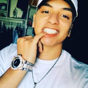 Meet your Posher, Matthew